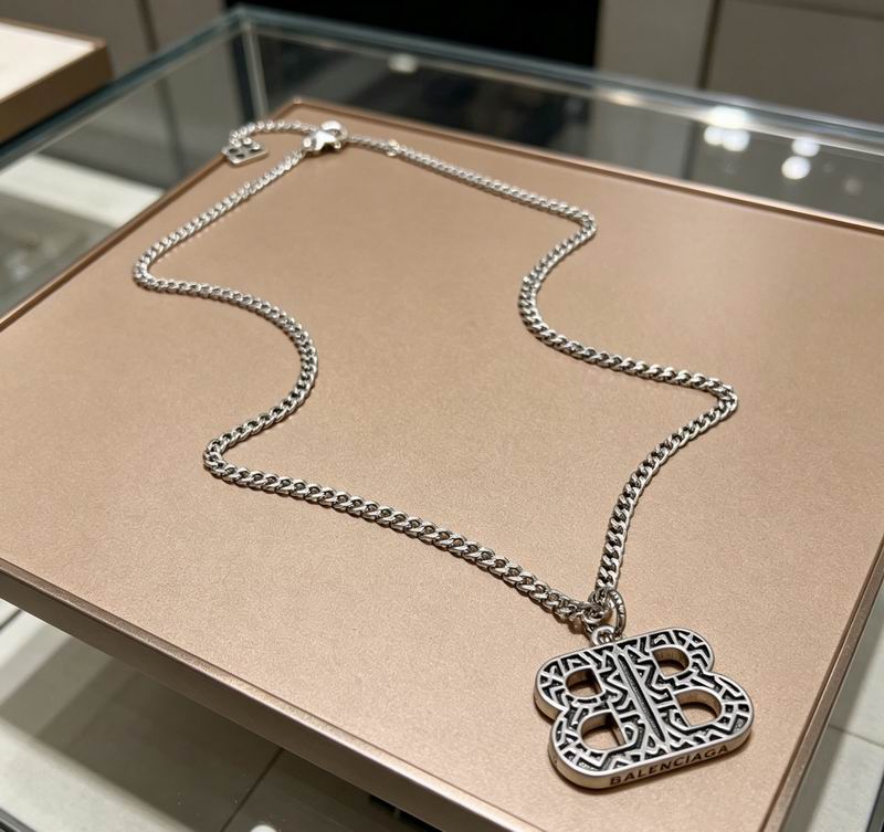 Balenciaga Necklace 05yxs83